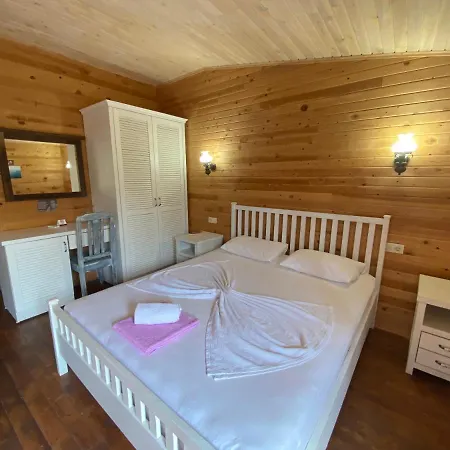 홈스테이 Casa Roja *