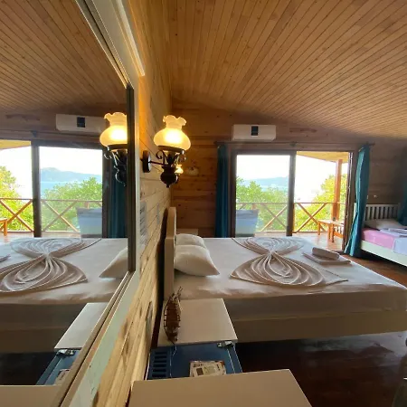 Casa Roja 홈스테이 Cedit