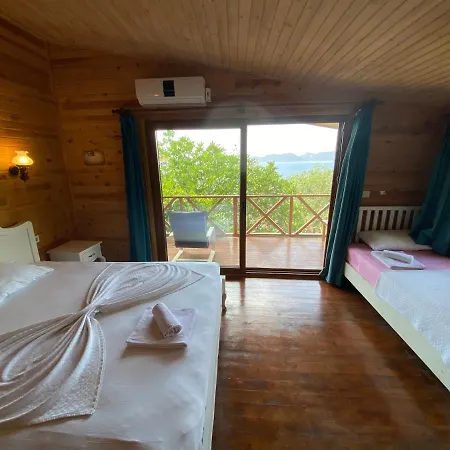 Casa Roja בית אירוח Cedit