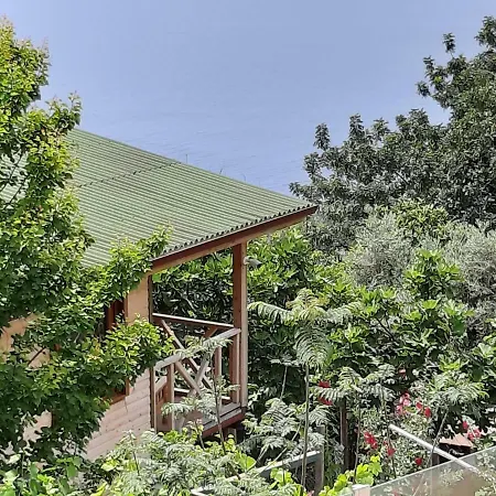 Casa Roja בית אירוח